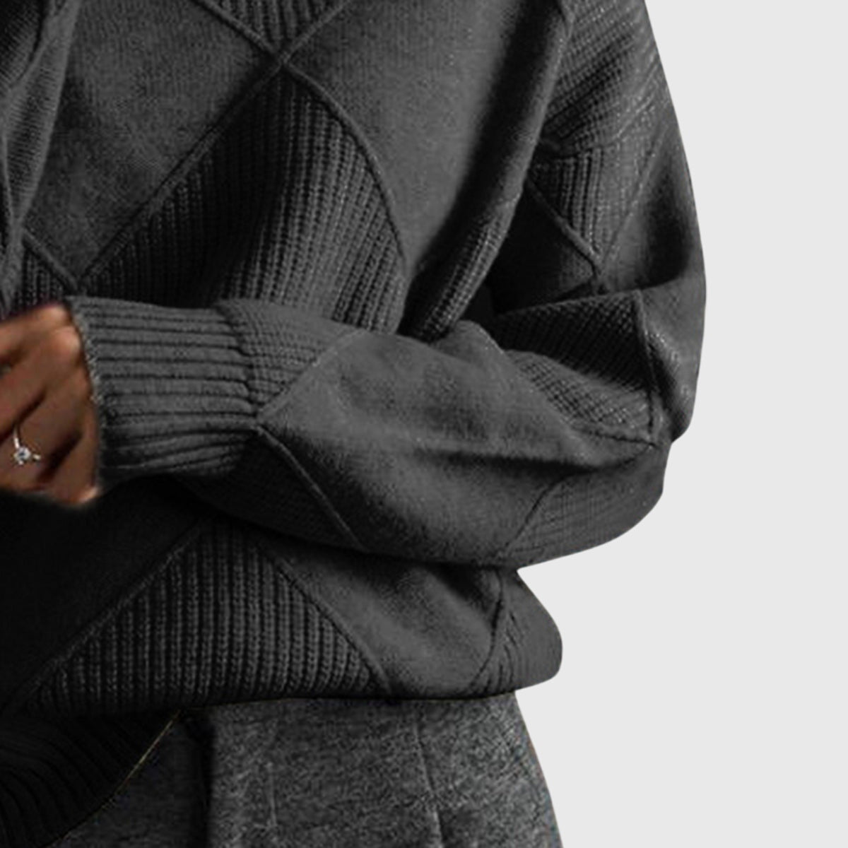 Angela™ - Chic Scarf and Comfortable Turtleneck Sweater for Sophisticated Looks