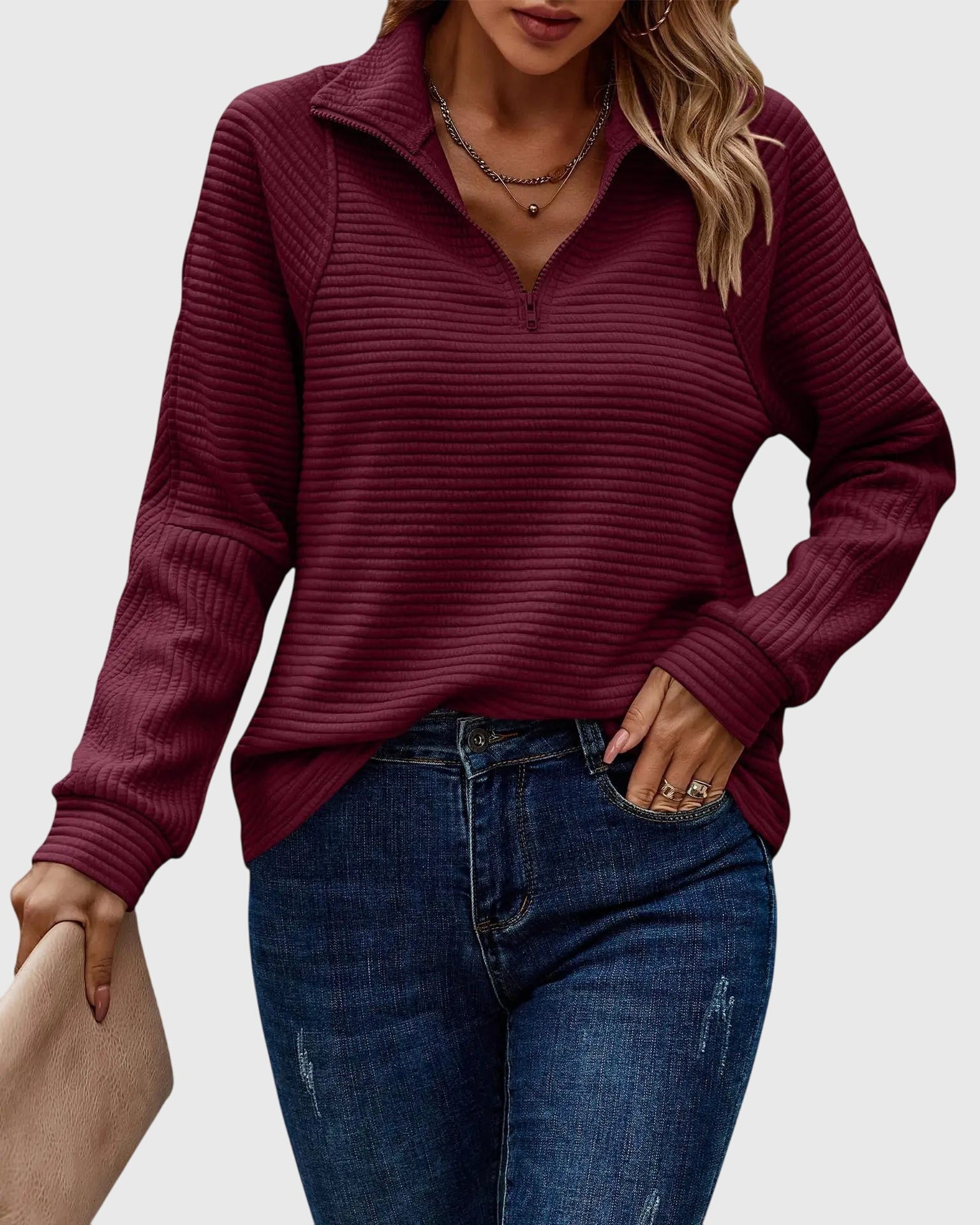 Abigail™ Chic Women's Knit Jacket with Stylish Zipper – Effortless Elegance for Any Occasion