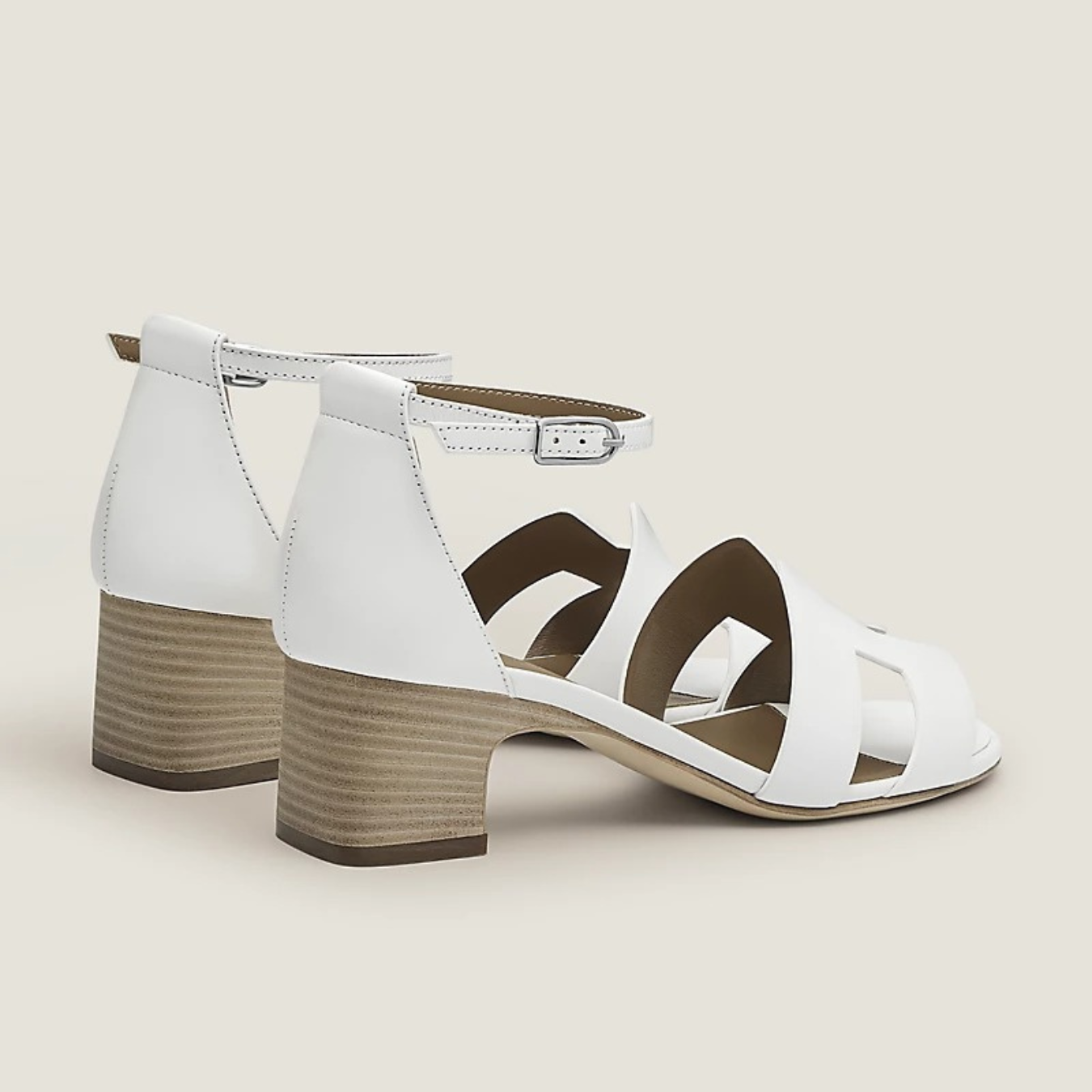 ChloƩ | Elegant and Luxury Sandals for a Sophisticated Look