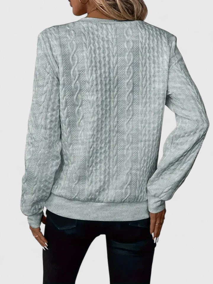 Deliora Pullover – Timeless elegance and stylish comfort for all occasions