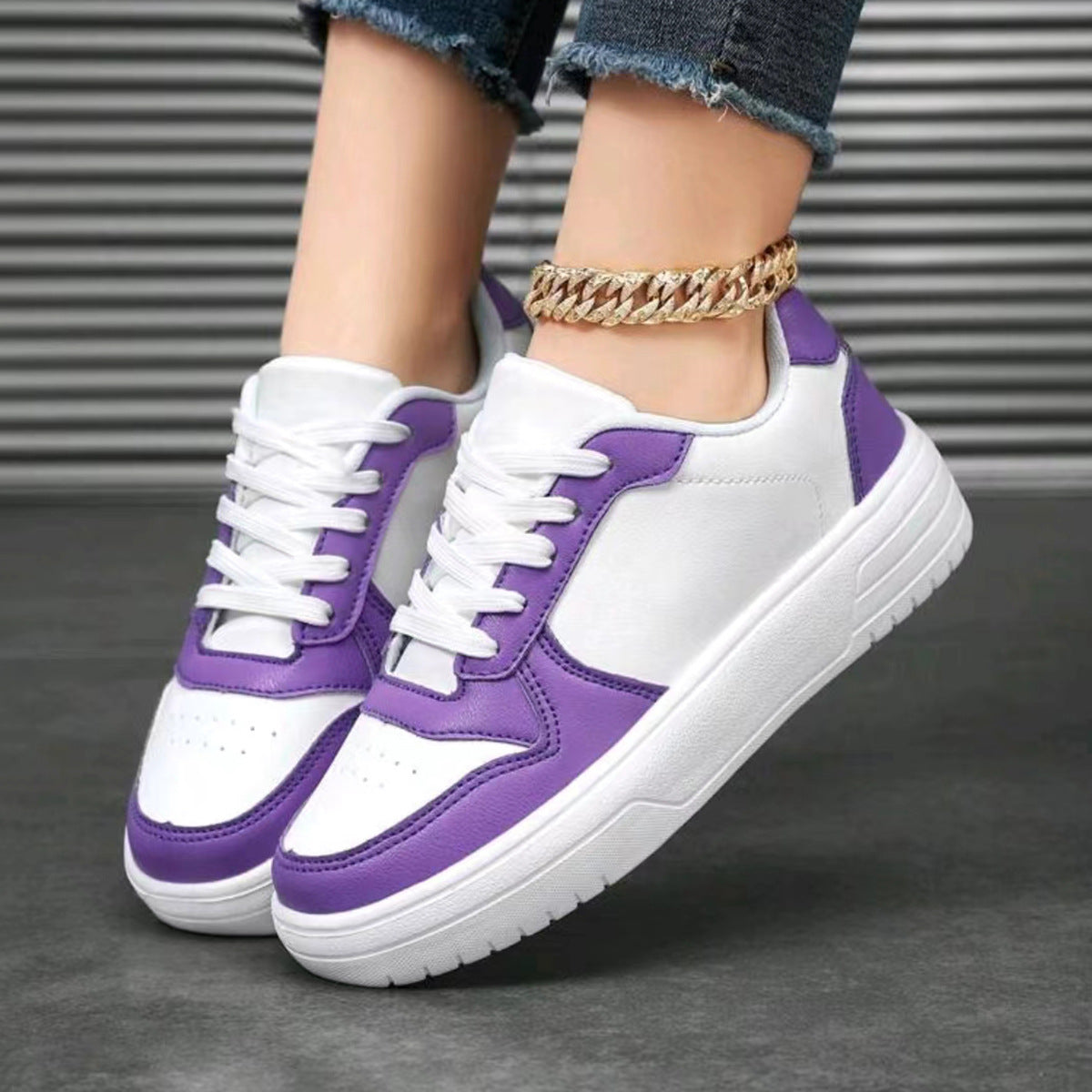 Male Spring Sports Shoes Breathable Artificial PU Upper Rubber Sole Lace-Up Closure Low-Top