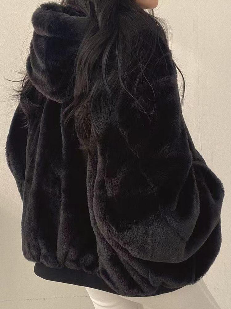 Alyssa™ - Stylish and Elegant Warm Jacket for a Modern Look