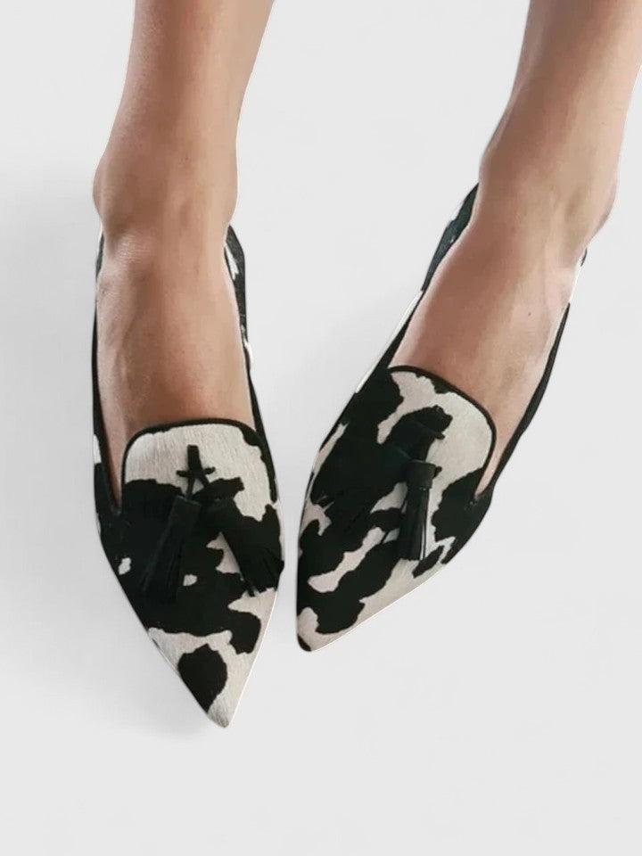 Dhreika | Modern and Comfortable Smart Loafer for an Elegant Look