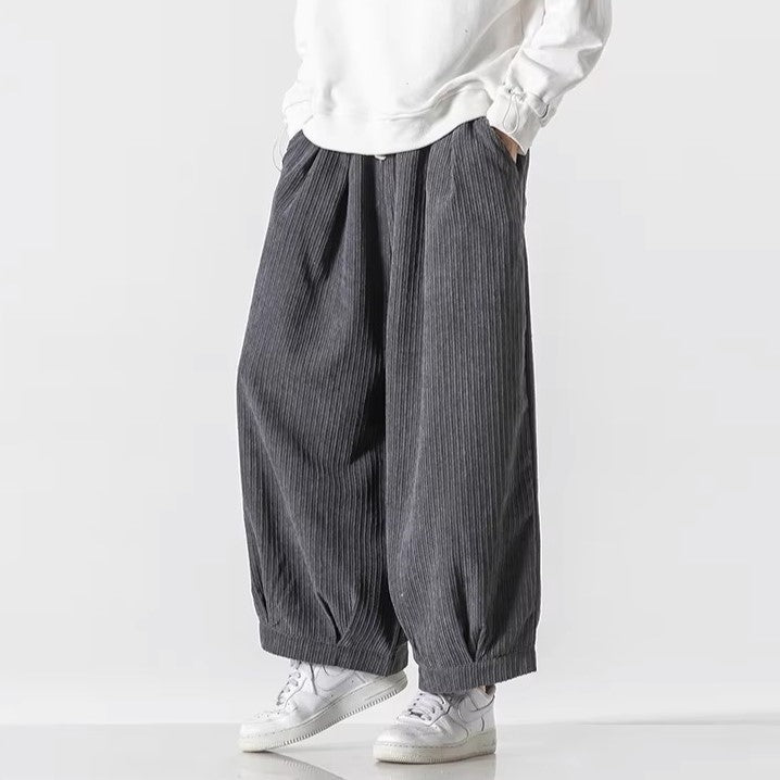 Enso Velvet and Suede Pants for an Elegant and Comfortable Style