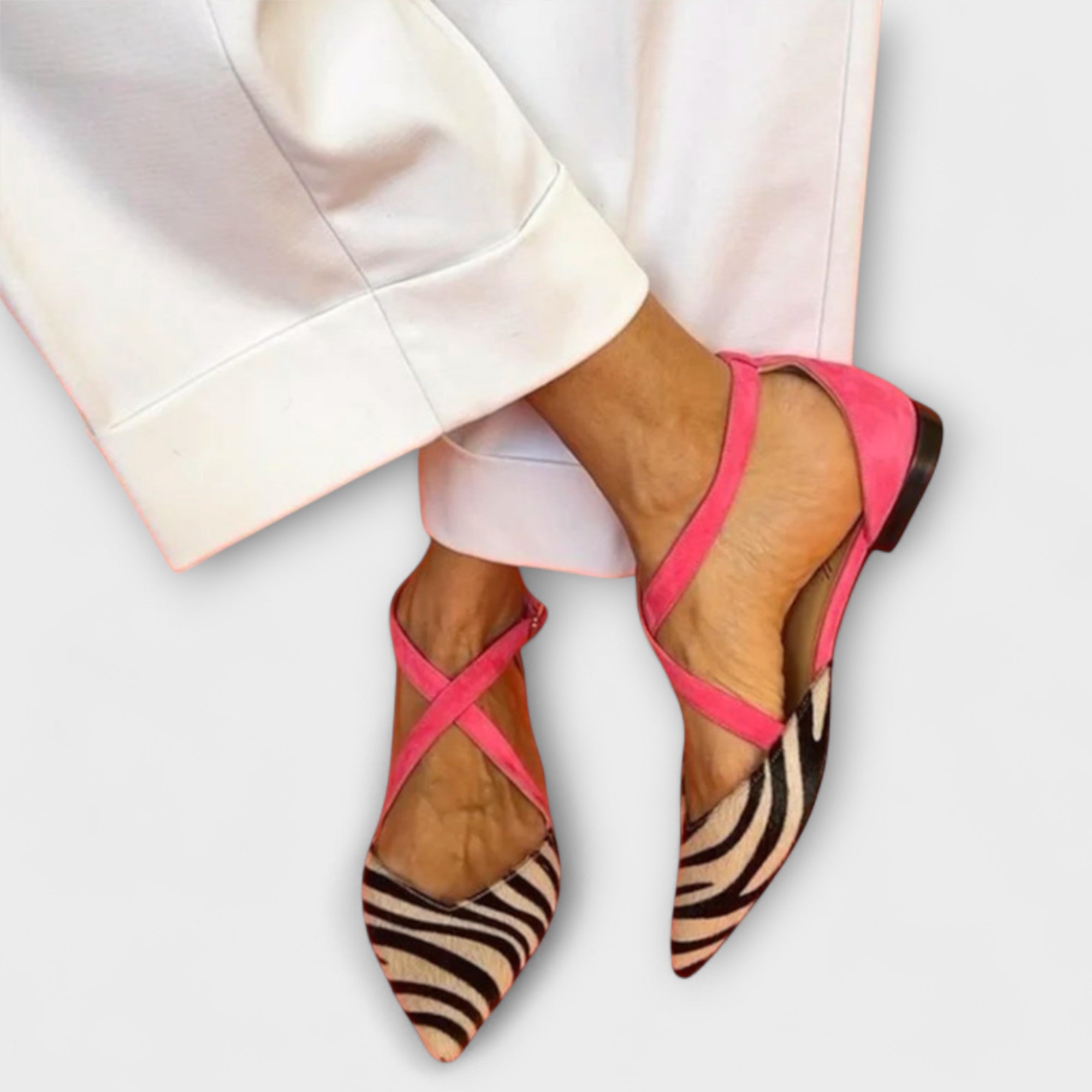 Fenna - Create a Timeless and Stylish Look with Elegant Classic Leather Loafers