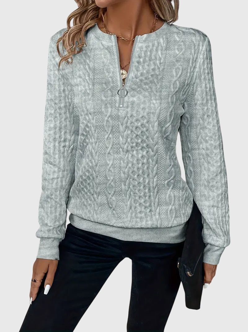 Nora™ | Elevate your style with the sophisticated textile zipper for unmatched comfort