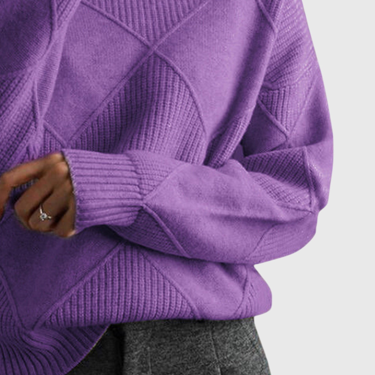 Angela™ - Chic Scarf and Comfortable Turtleneck Sweater for Sophisticated Looks