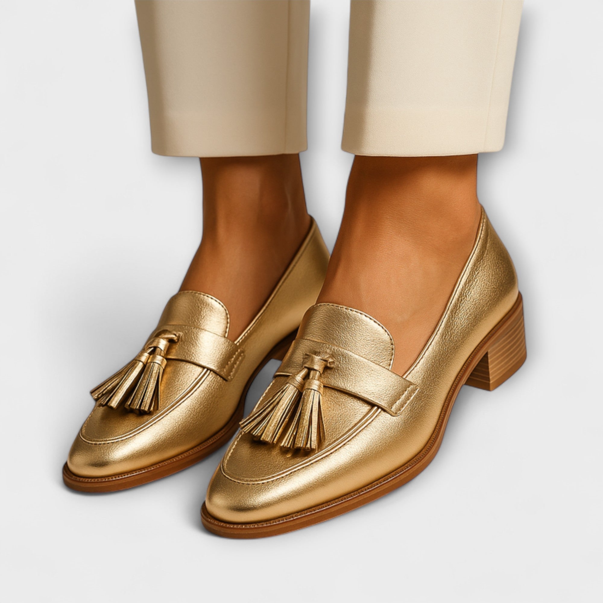 Celeste – Elegant Gold Loafers for a Sophisticated Look