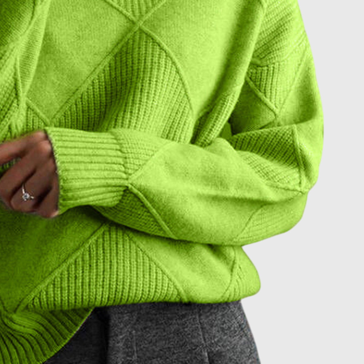 Angela™ - Chic Scarf and Comfortable Turtleneck Sweater for Sophisticated Looks