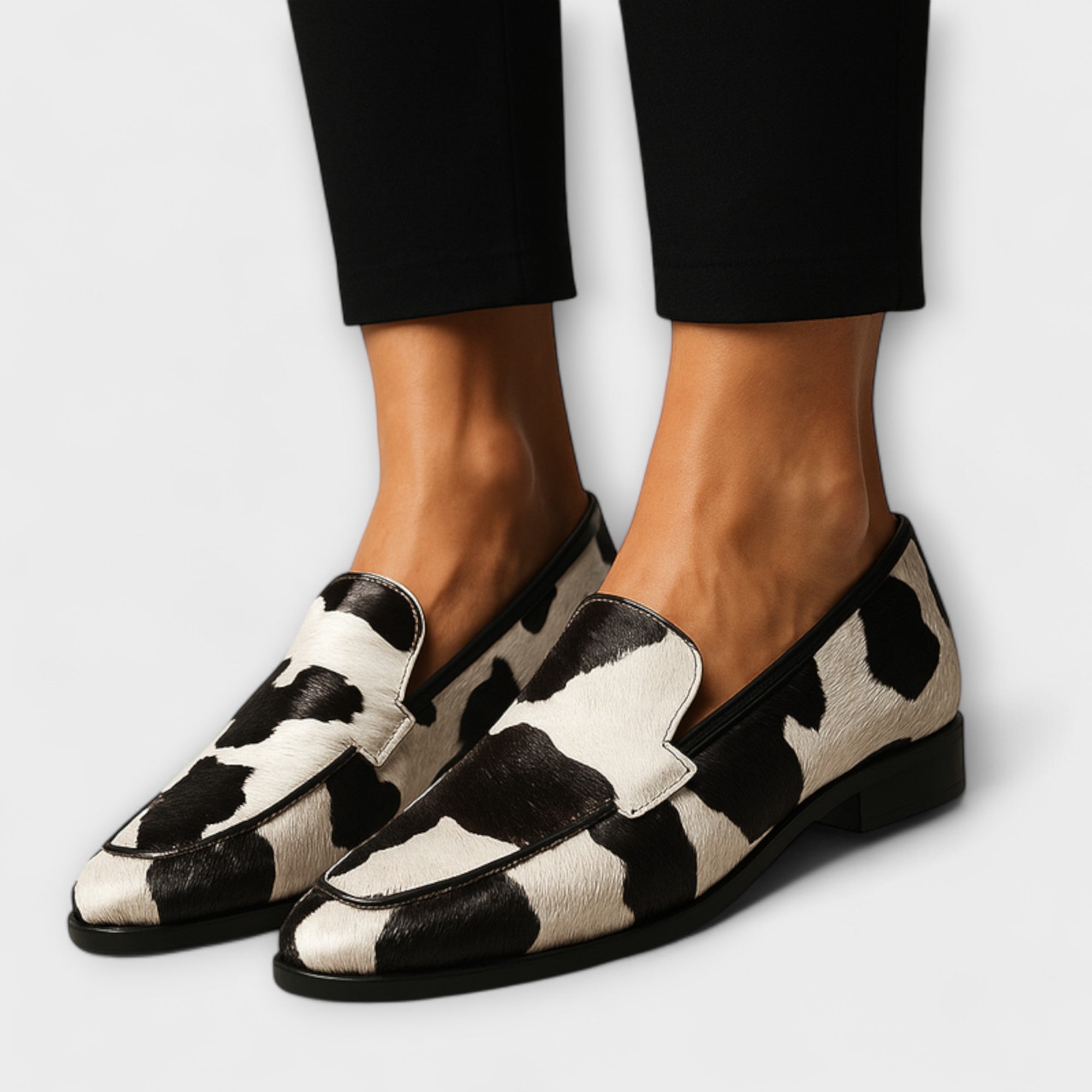 Margot – Luxe Modern Slippers for Ultimate Comfort