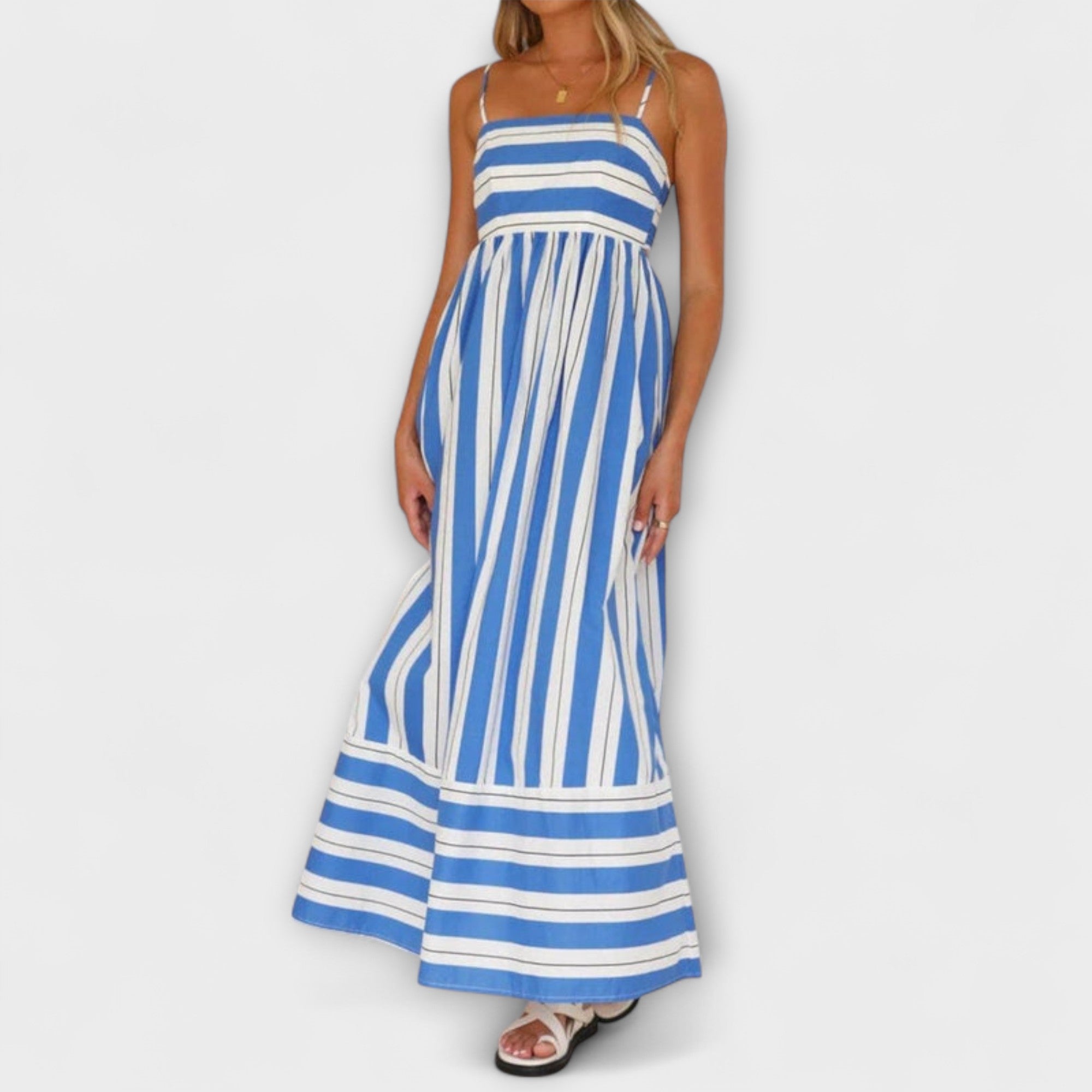 Women's Summer Maxi Dress in Flowing Silhouette with Sleeveless Design and Subtle Waist Definition