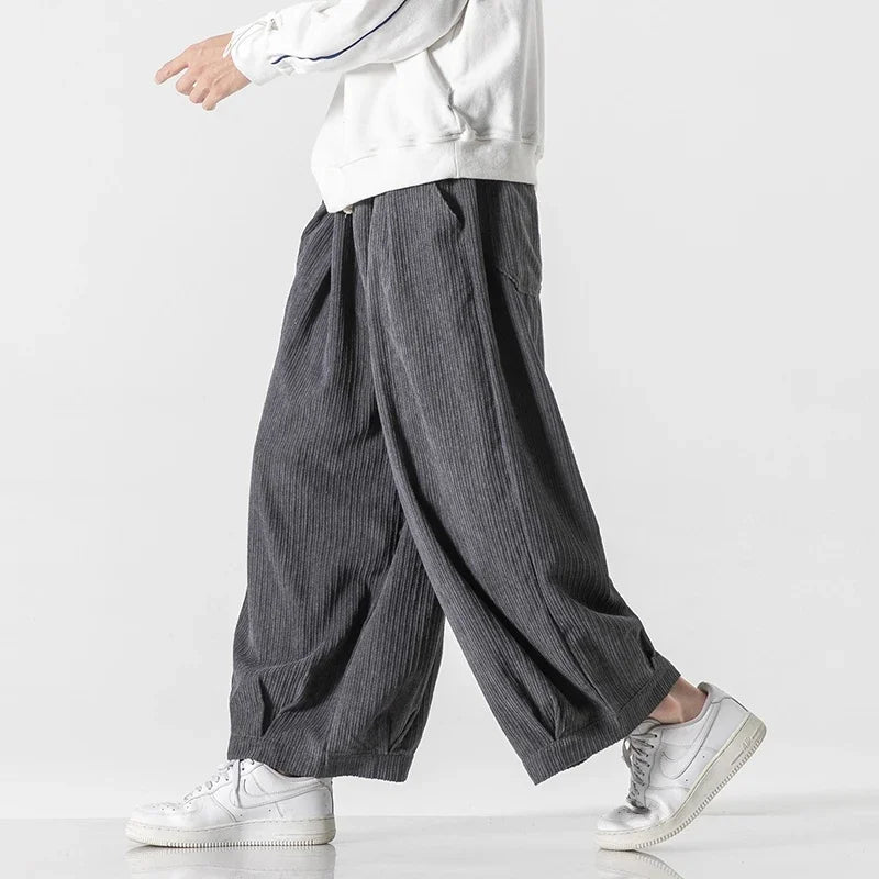 Enso Velvet and Suede Pants for an Elegant and Comfortable Style