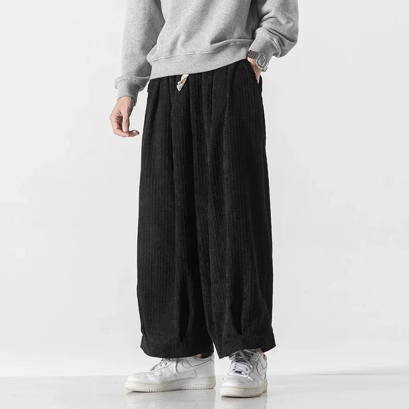 Enso Velvet and Suede Pants for an Elegant and Comfortable Style
