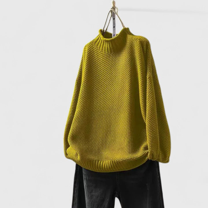 Suzi | Elegant and sophisticated sweater with refined style