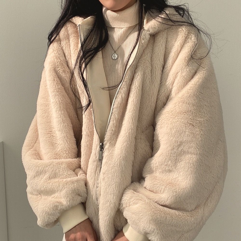 Alyssa™ - Stylish and Elegant Warm Jacket for a Modern Look