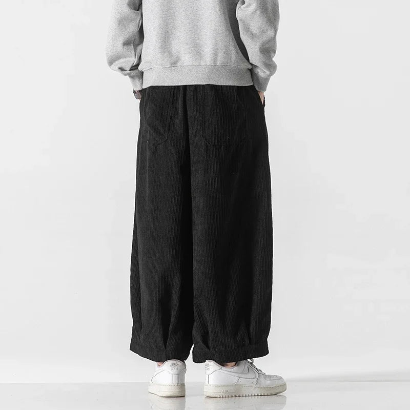 Enso Velvet and Suede Pants for an Elegant and Comfortable Style