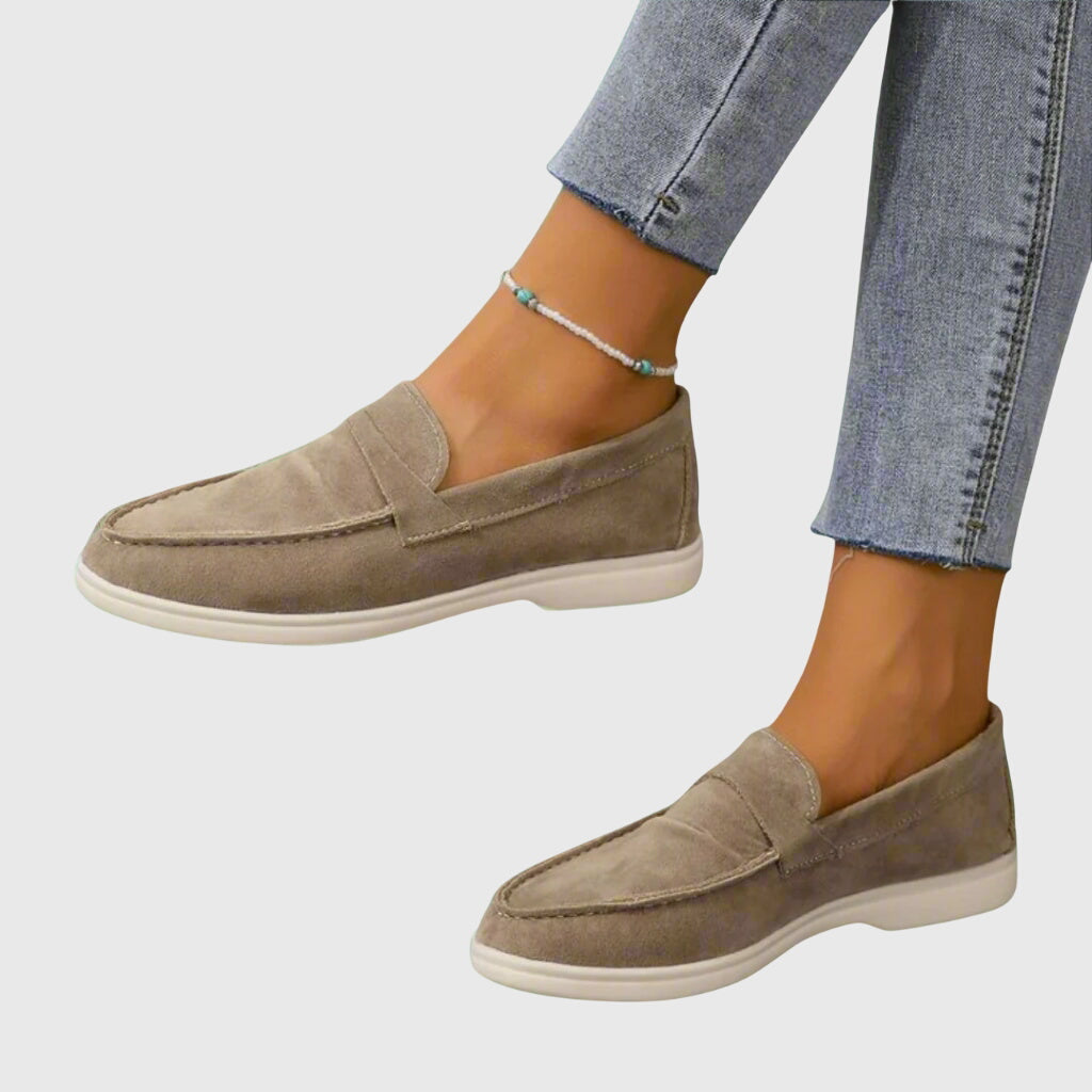 Molly™ - The ultimate orthotic slippers for easy enjoyment of supreme comfort and support
