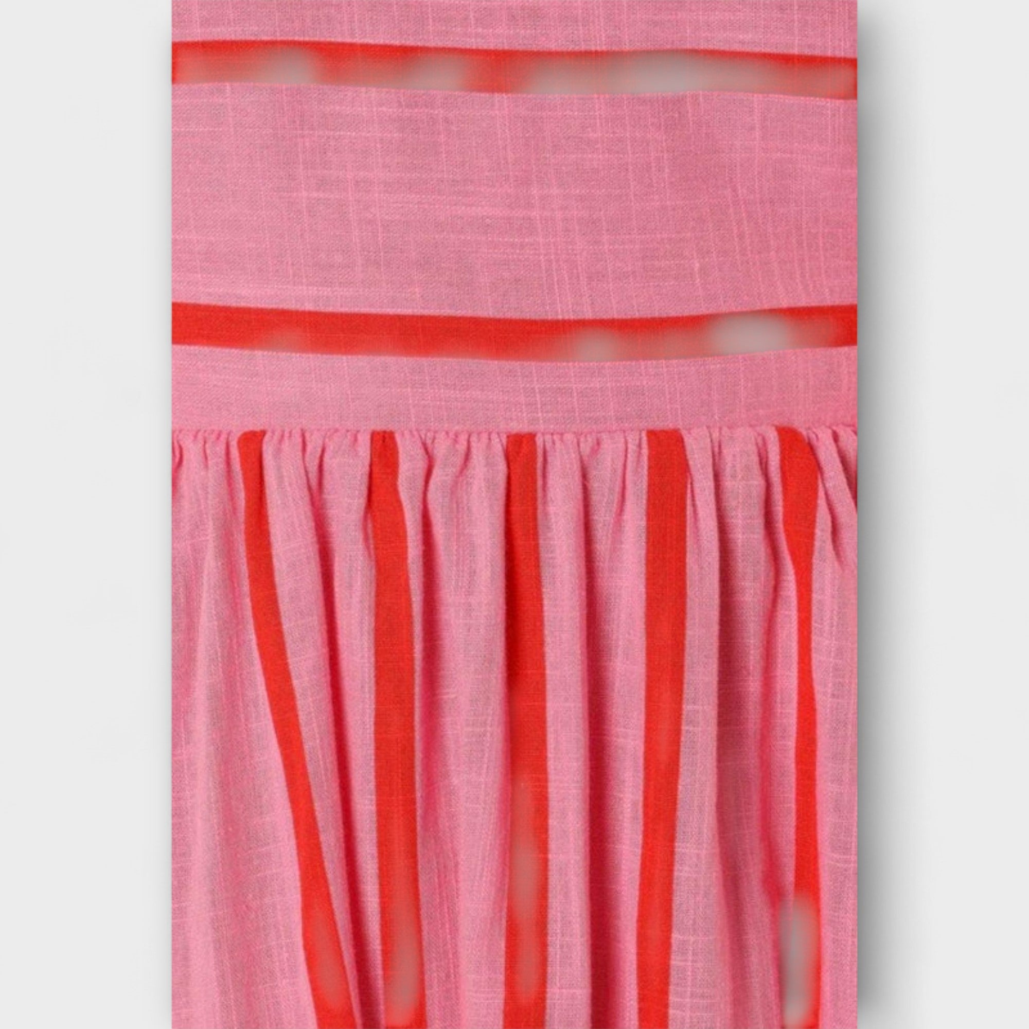 Women's Summer Maxi Dress in Flowing Silhouette with Sleeveless Design and Subtle Waist Definition